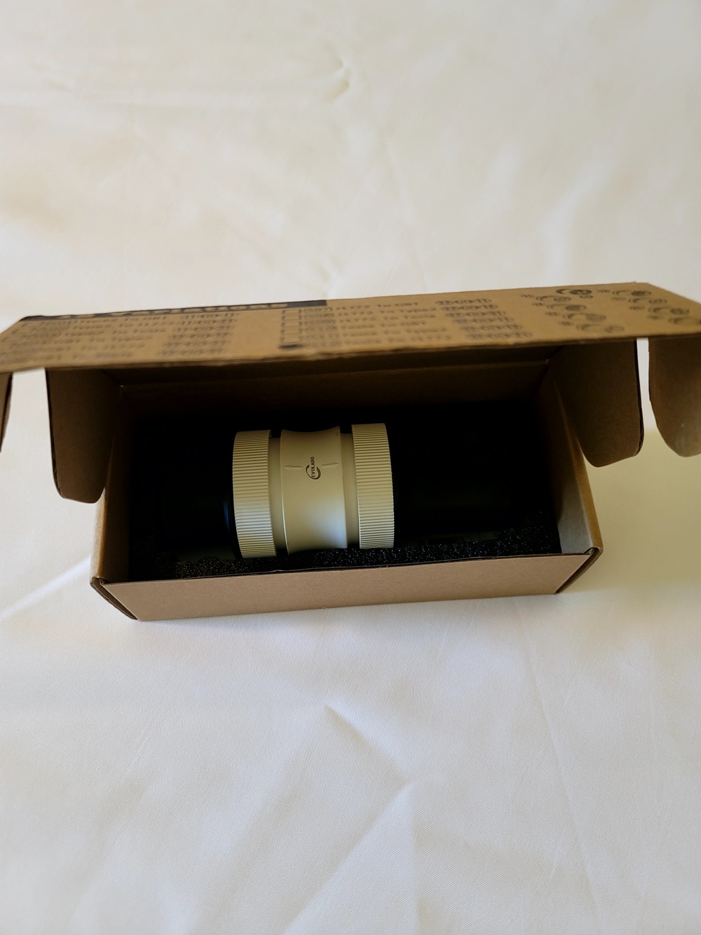 Switchable Connector & Inlet - Brown Cardboard Packaging - Picture 4 of 7
